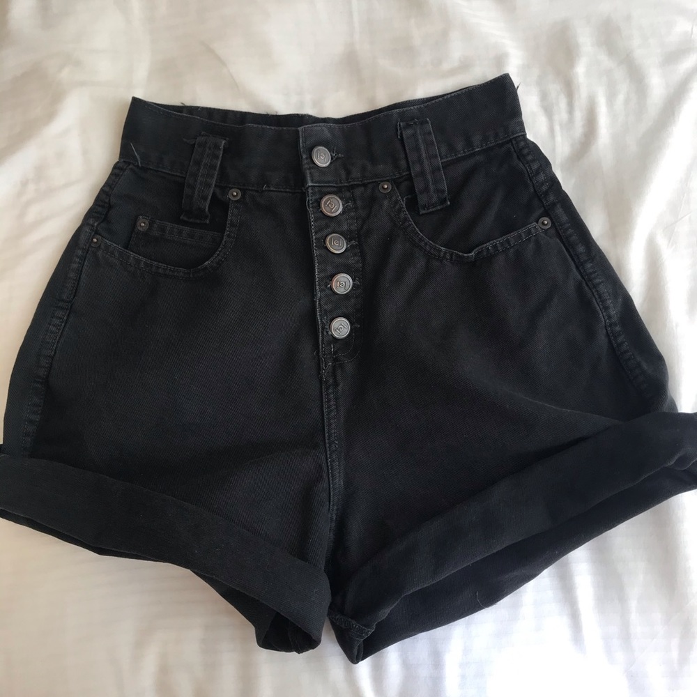Vintage black L.e.i shorts